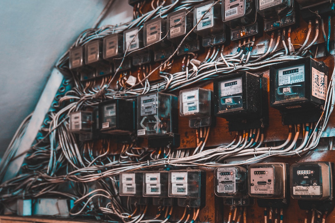 circuit-breaker-panel-j5k2tjaelfg